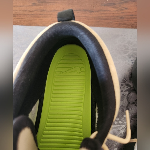 NikeID Roshe Run Youth Size 6.5 - Picture 7 of 10